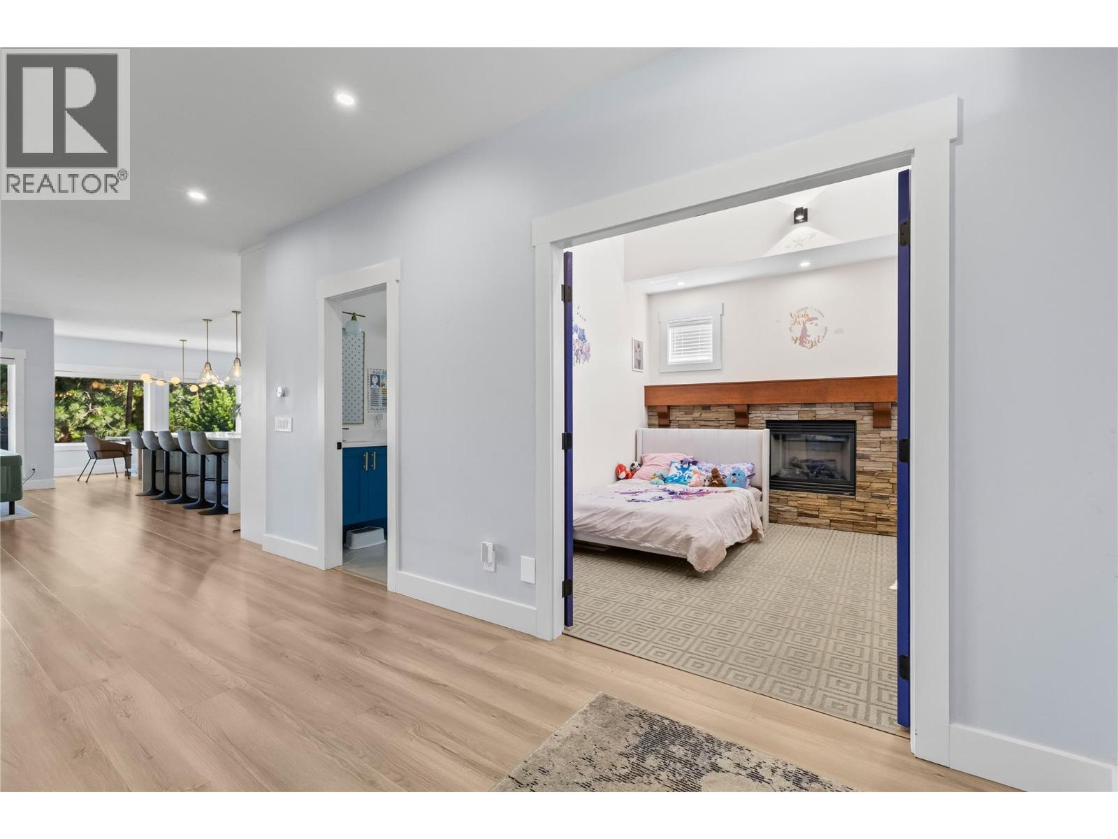 Picture for 408 Quilchena  Crescent https://www.cirrealty.ca/reb/bc/8/10366858_30.jpg