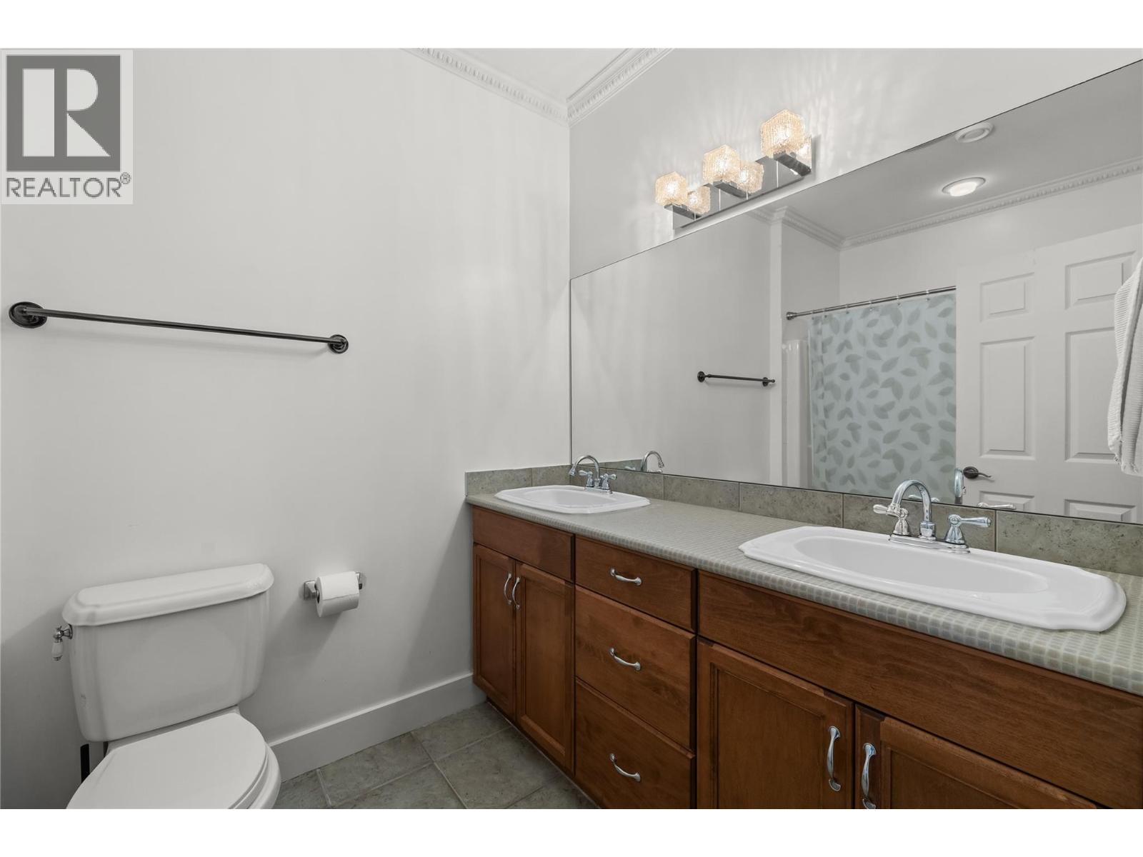 Picture for 408 Quilchena  Crescent https://www.cirrealty.ca/reb/bc/8/10366858_43.jpg