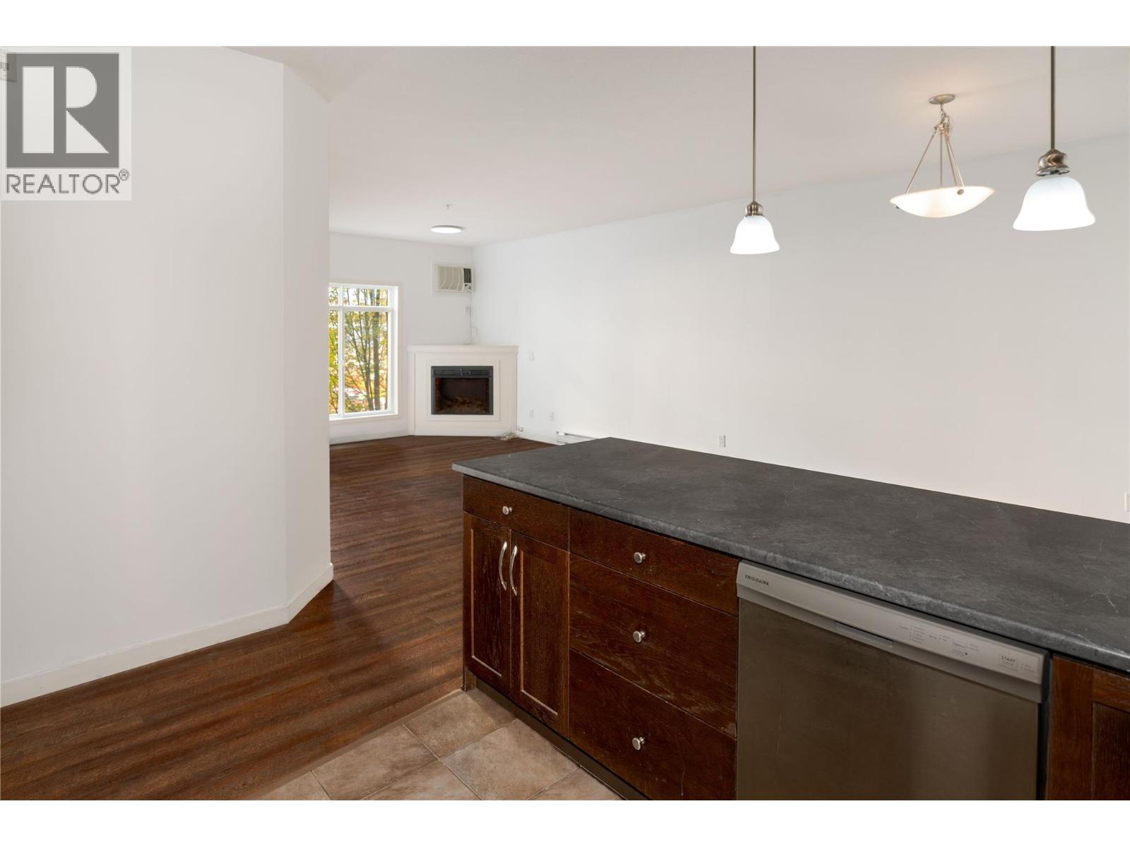 Picture for Unit #206, 250 Hollywood  RoadS