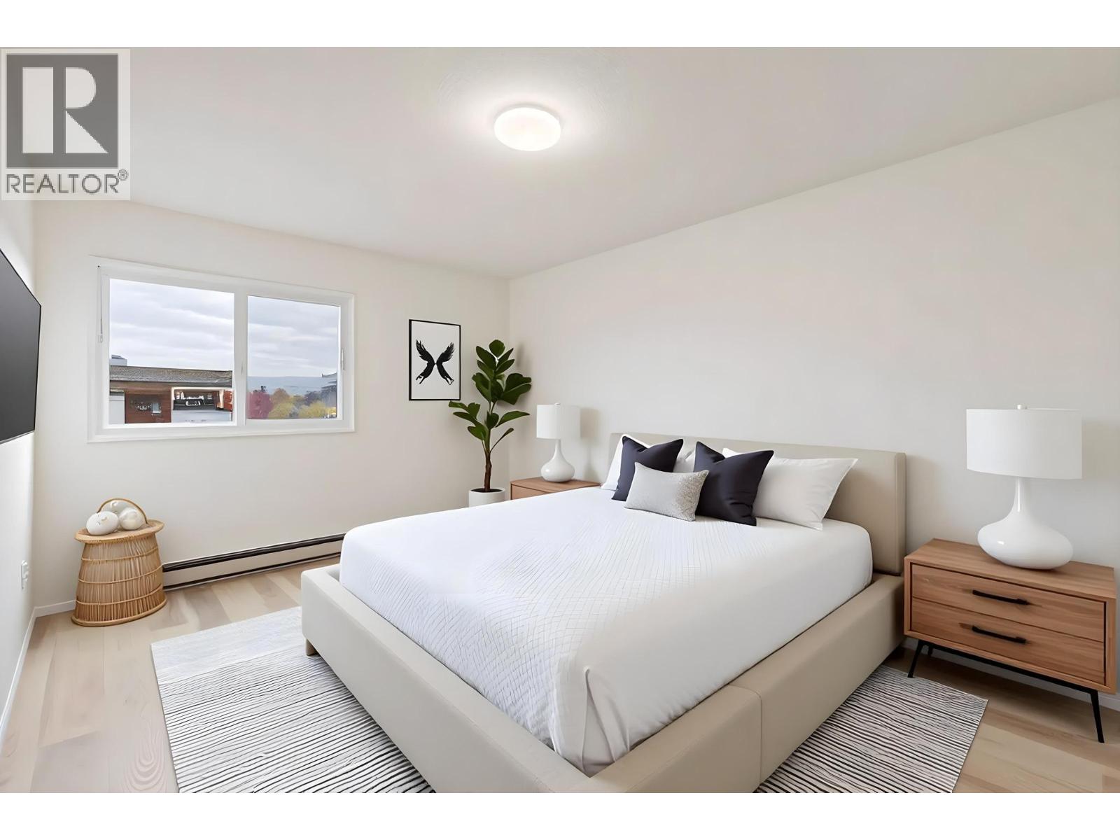 Picture for Unit #403, 555 Rowcliffe  Avenue https://www.cirrealty.ca/reb/bc/8/10366898_13.jpg