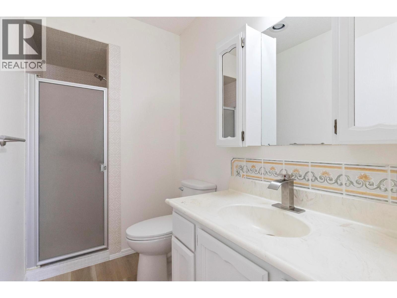 Picture for Unit #403, 555 Rowcliffe  Avenue https://www.cirrealty.ca/reb/bc/8/10366898_15.jpg