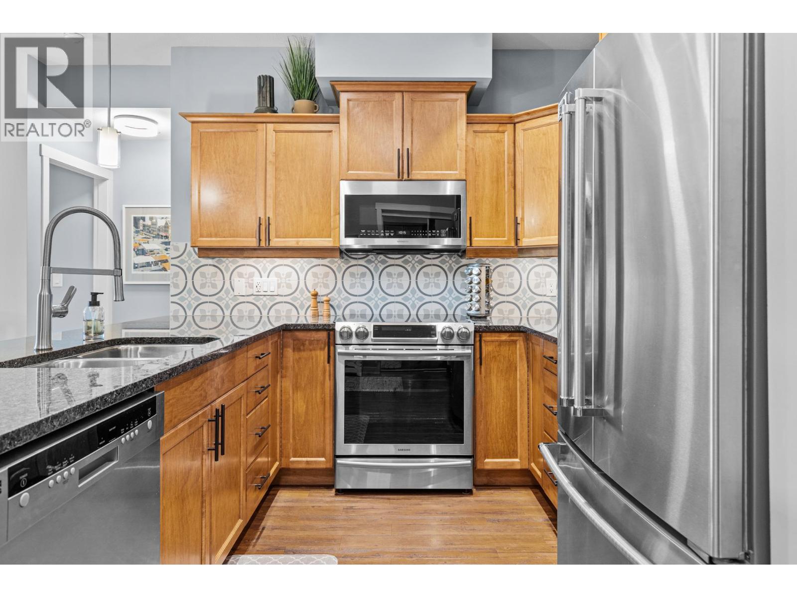 Picture for Unit #111, 3739 Casorso  Road