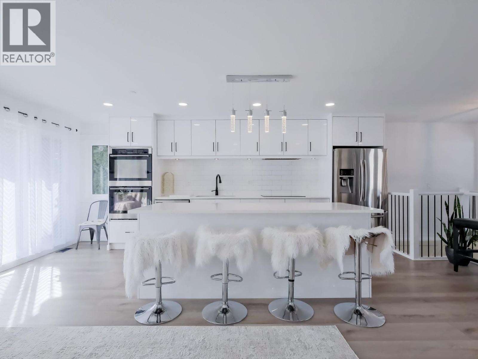 Picture for 112 UPLANDS  Place