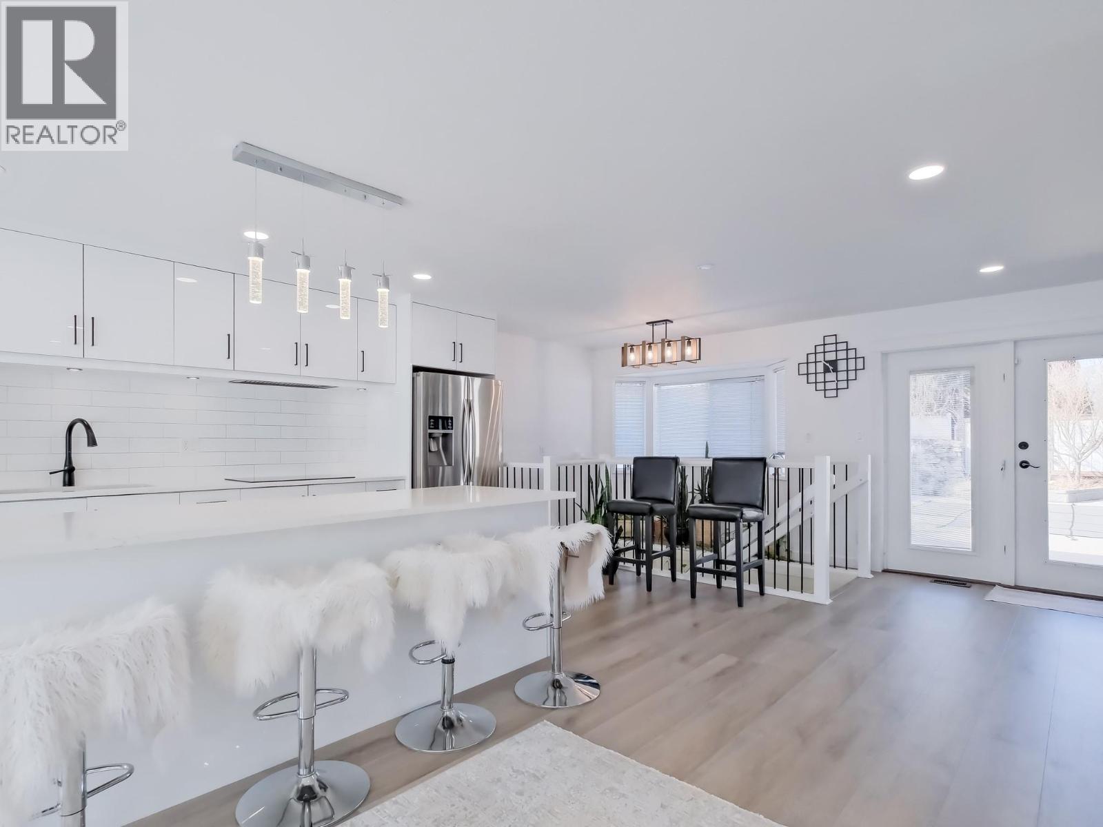 Picture for 112 UPLANDS  Place