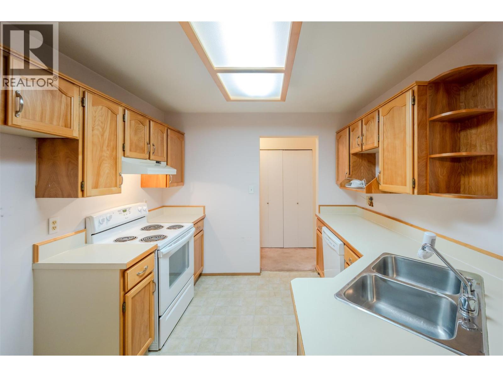 Picture for Unit #109, 3426 Hemlock  Street