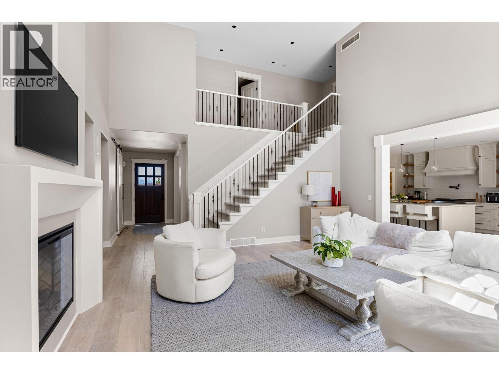 Picture for 1511 Woodridge  Road