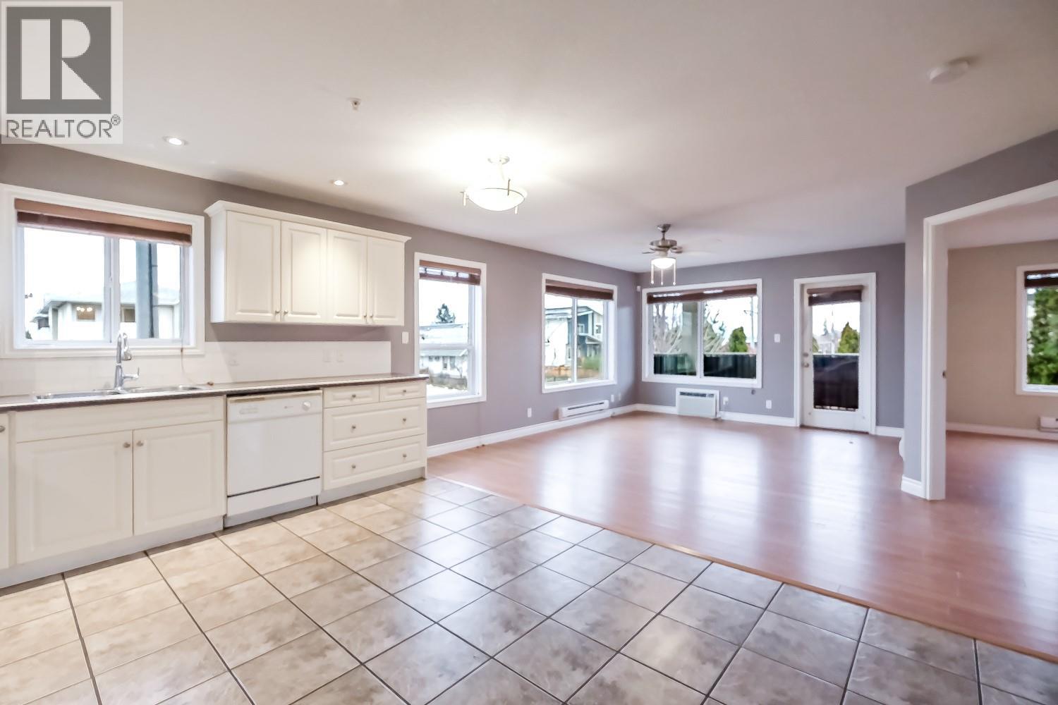 Picture for Unit #101, 764 GOVERNMENT  Street