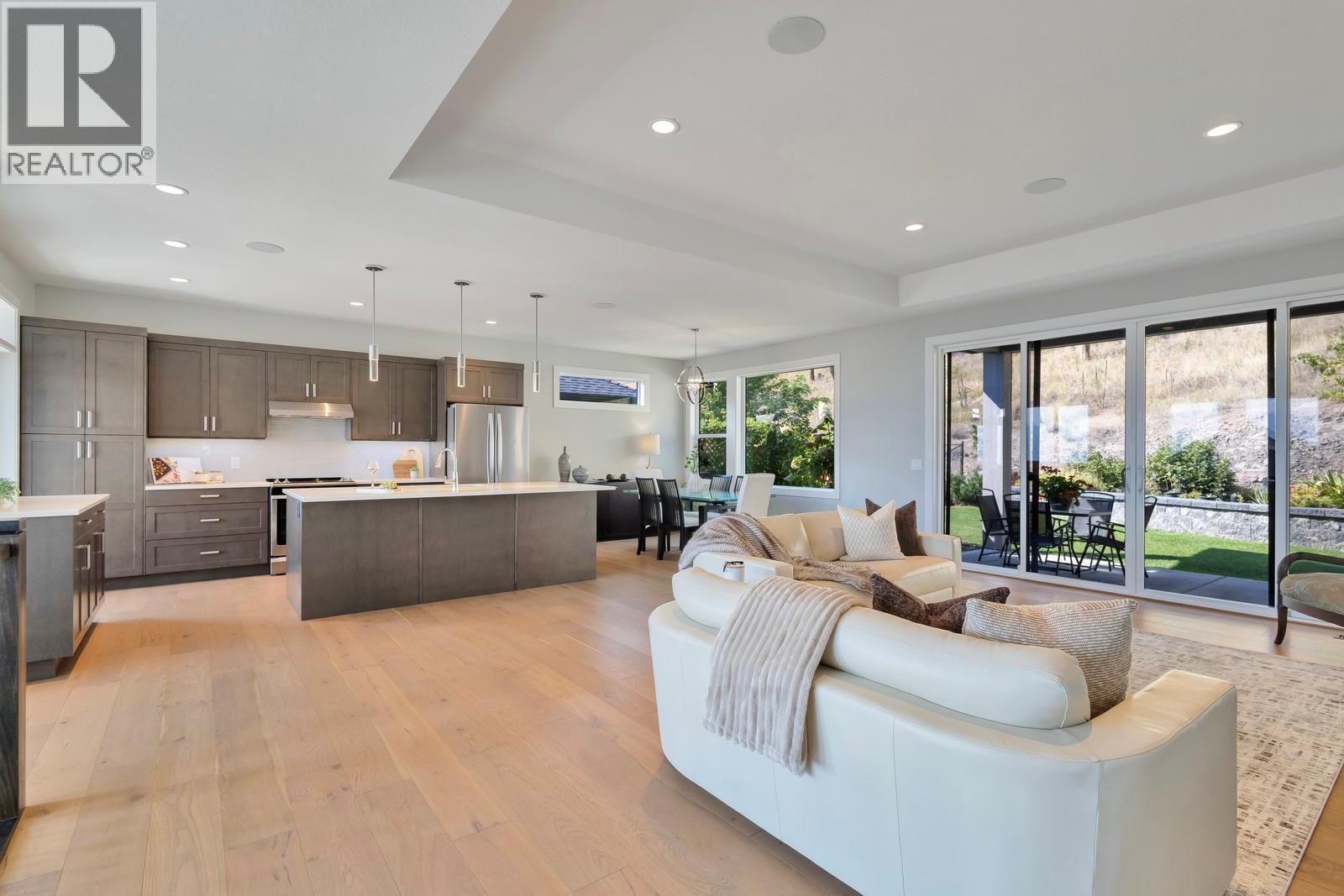 Picture for 2594 Crown Crest  Drive