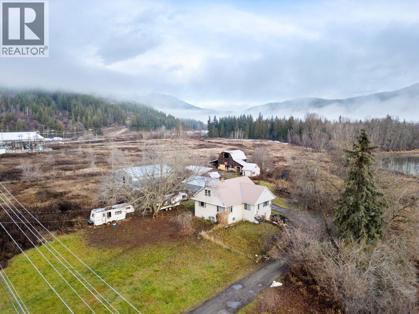 Picture for 1513 Solsqua Sicamous  Road