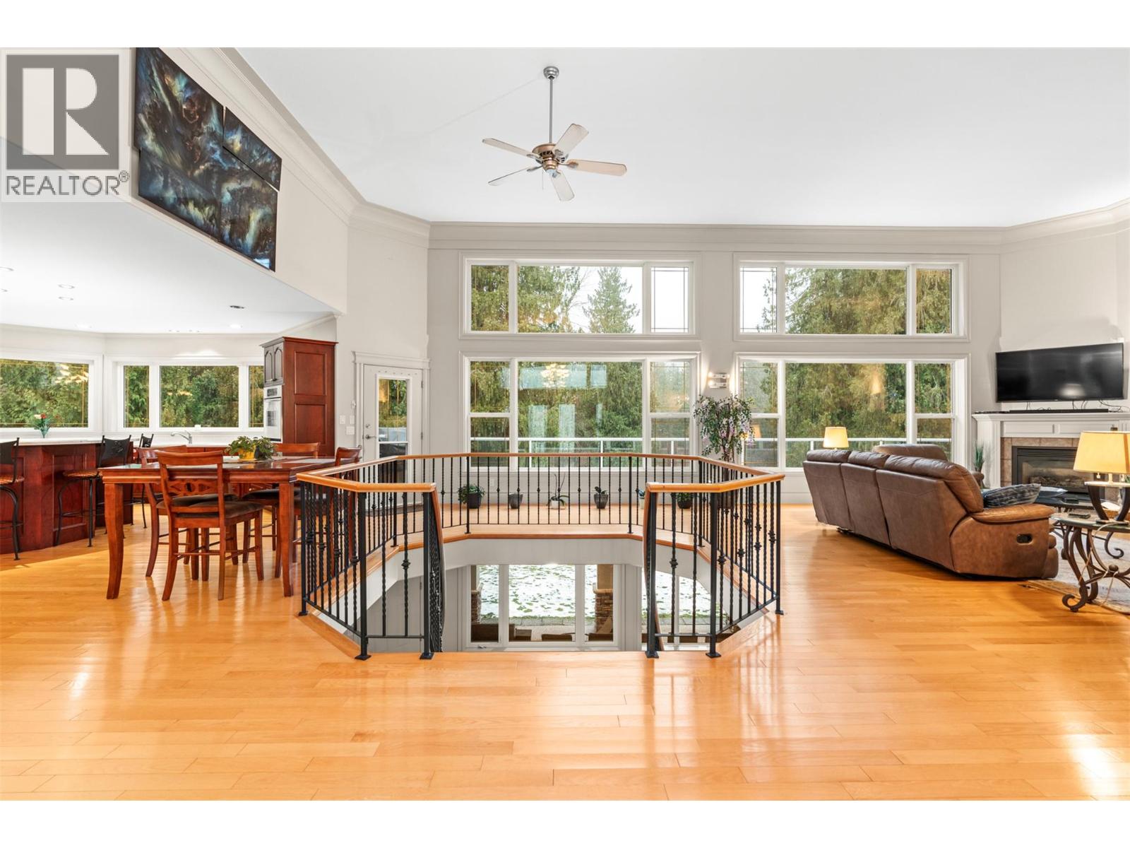 Picture for 1200 Trans Canada  Highway