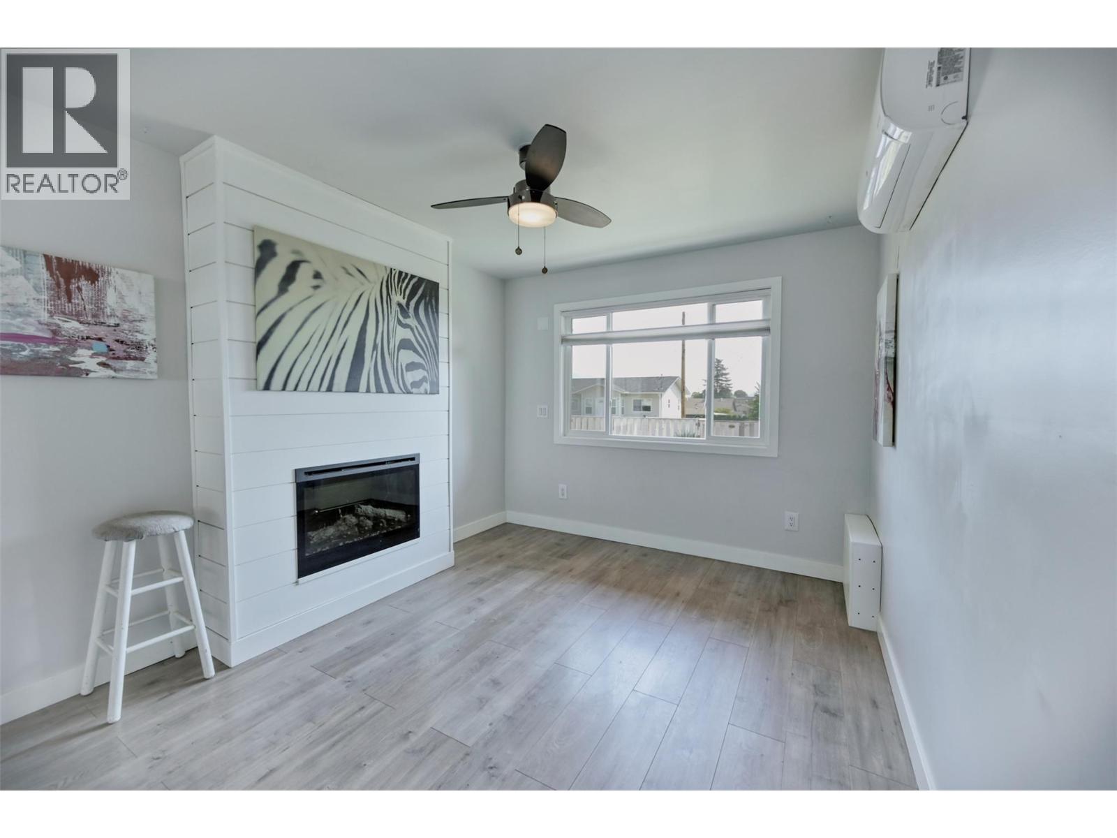 Picture for 8708 74th  Avenue