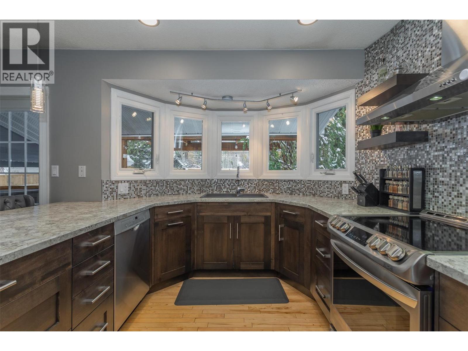 Picture for 745 Wenric  Crescent