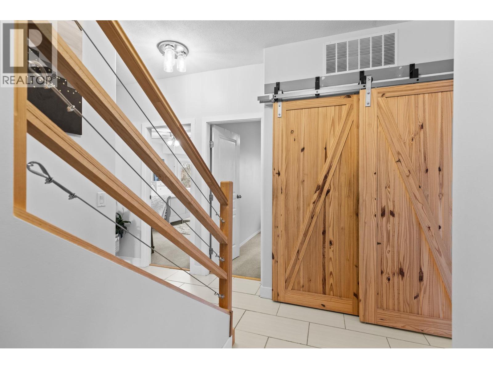 Picture for Unit #302, 2300 Benvoulin  Road