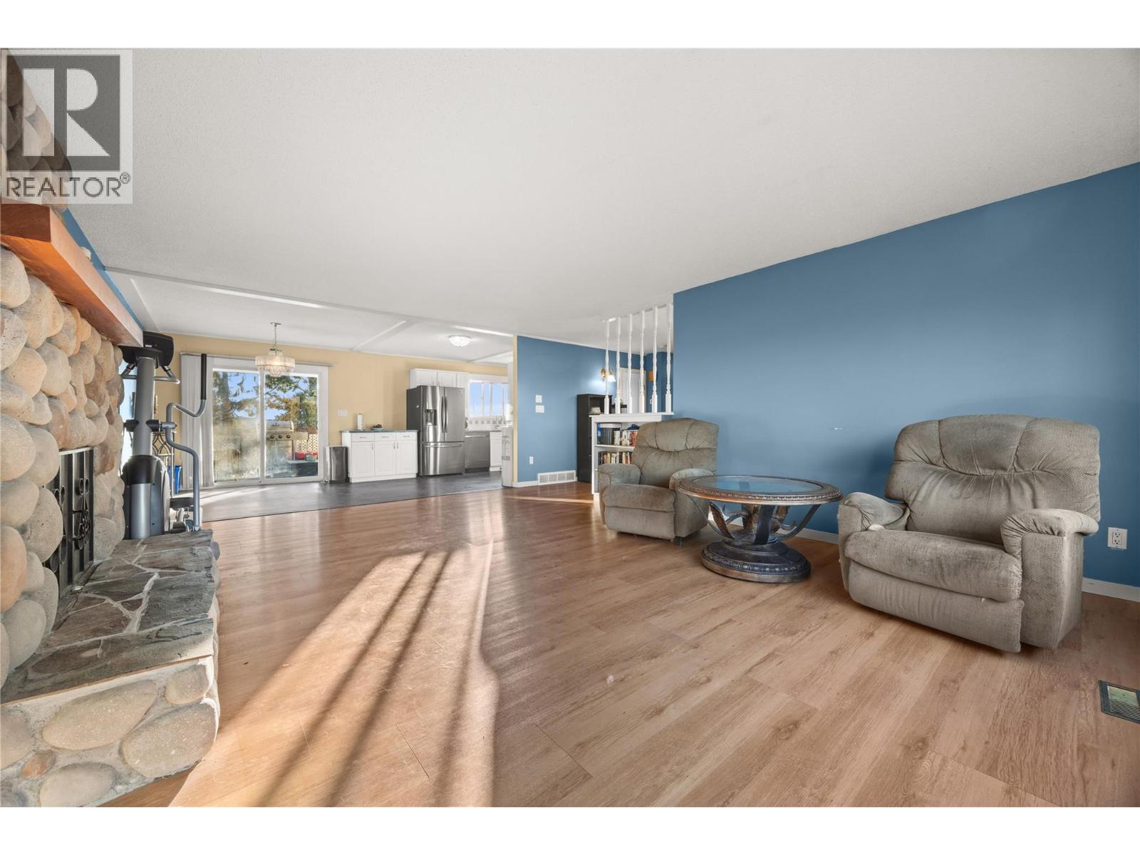 Picture for 2535 Crestview  Road