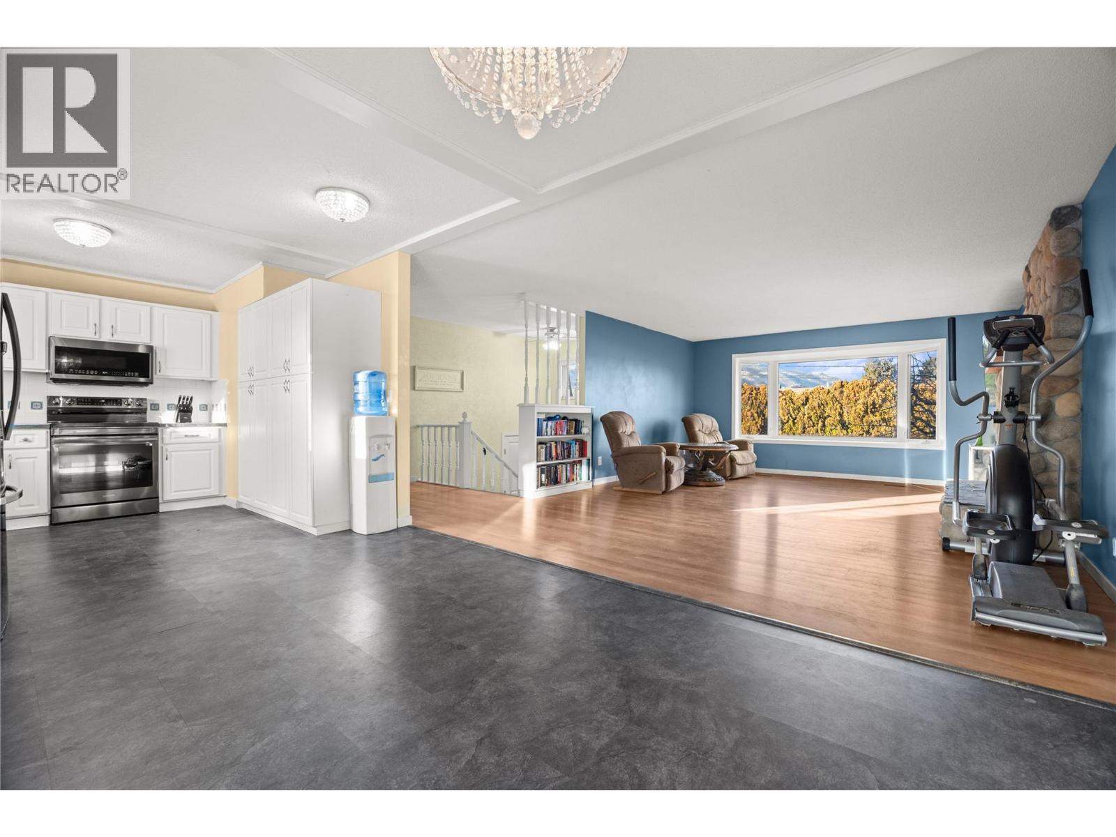 Picture for 2535 Crestview  Road