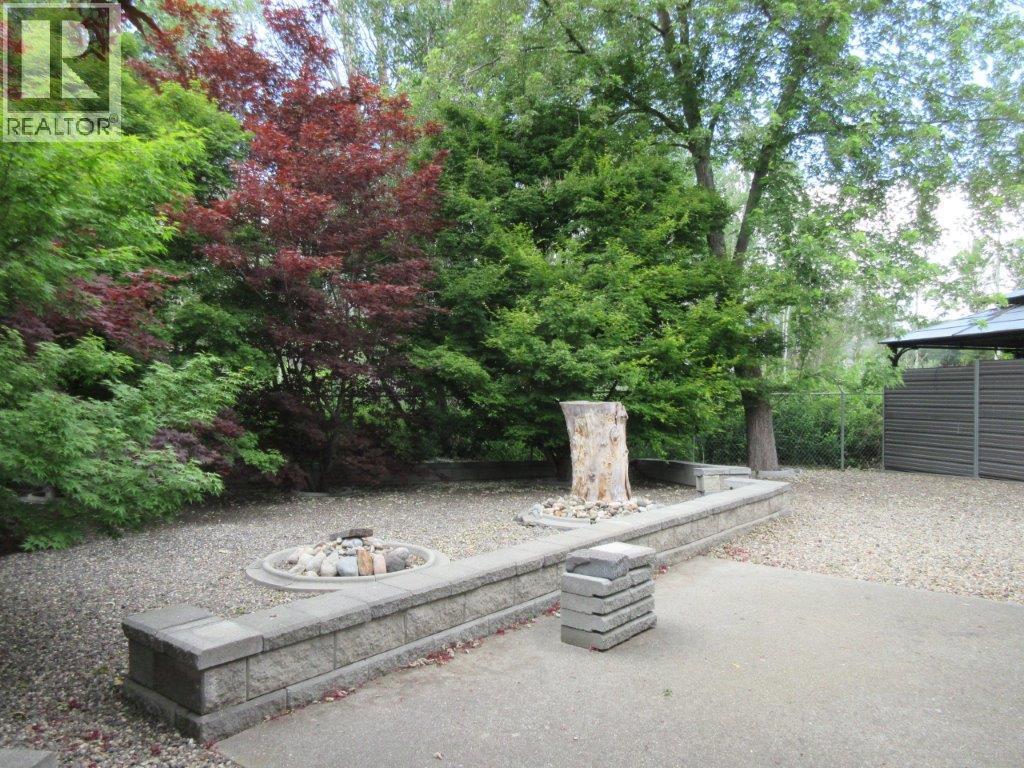 Picture for Unit #633, 415 Commonwealth  Road