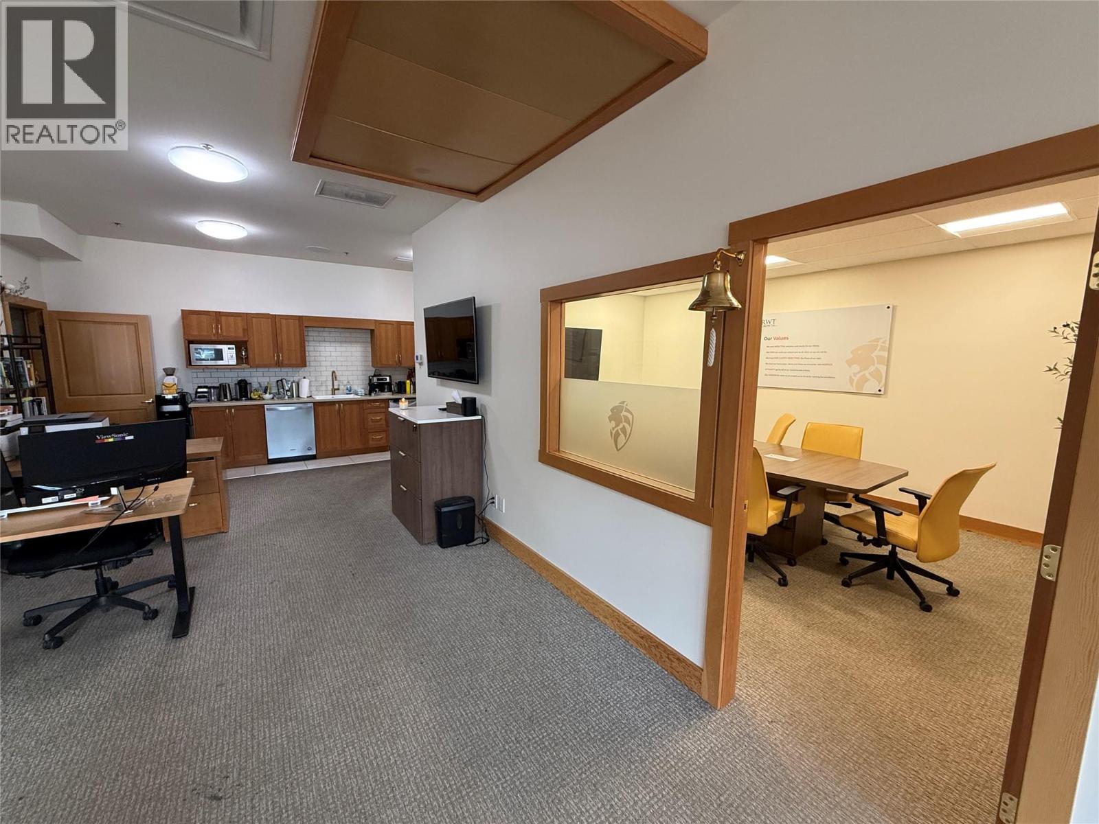 Picture for Unit #101/102, 455 Lawrence  Avenue