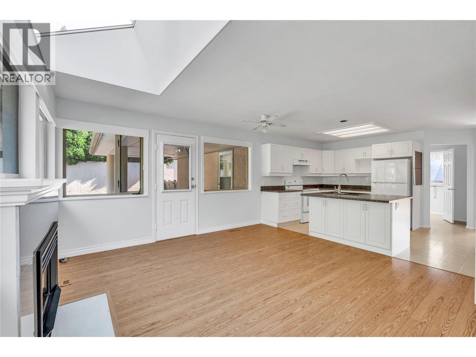 Picture for Unit #207, 102 Forestbrook  Place