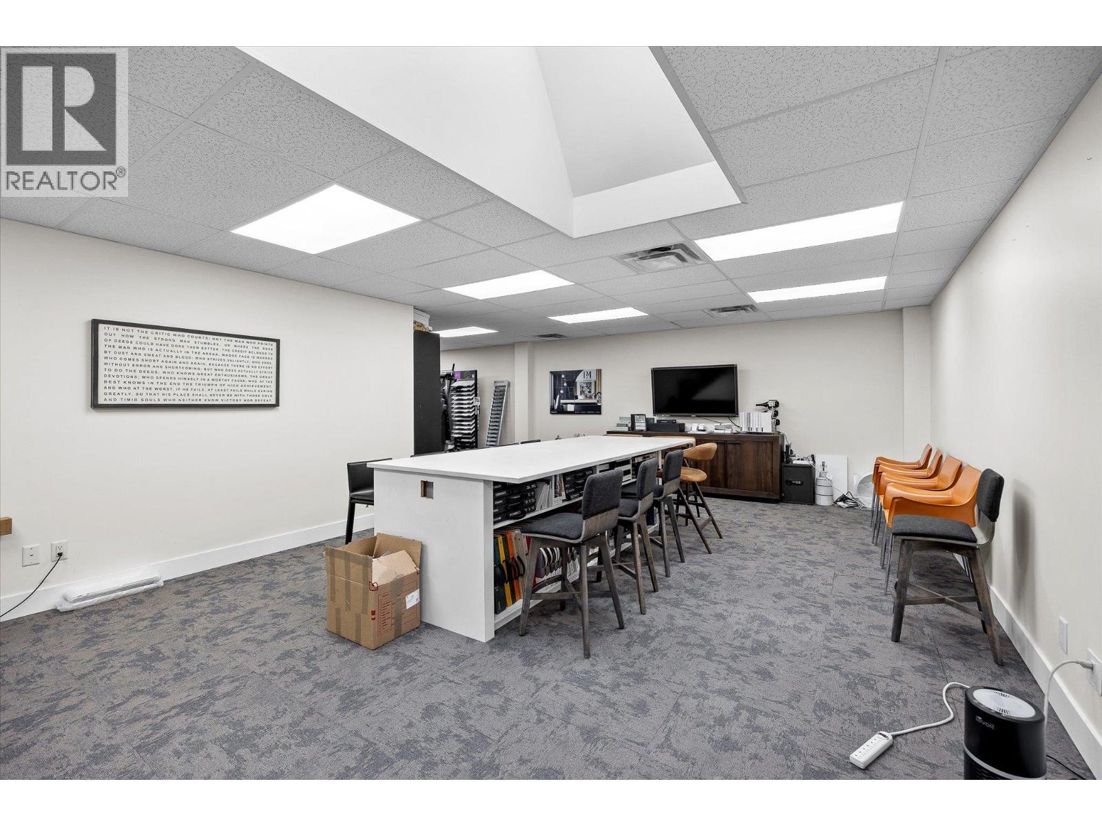 Picture for Unit #222, 1751 Harvey  Avenue