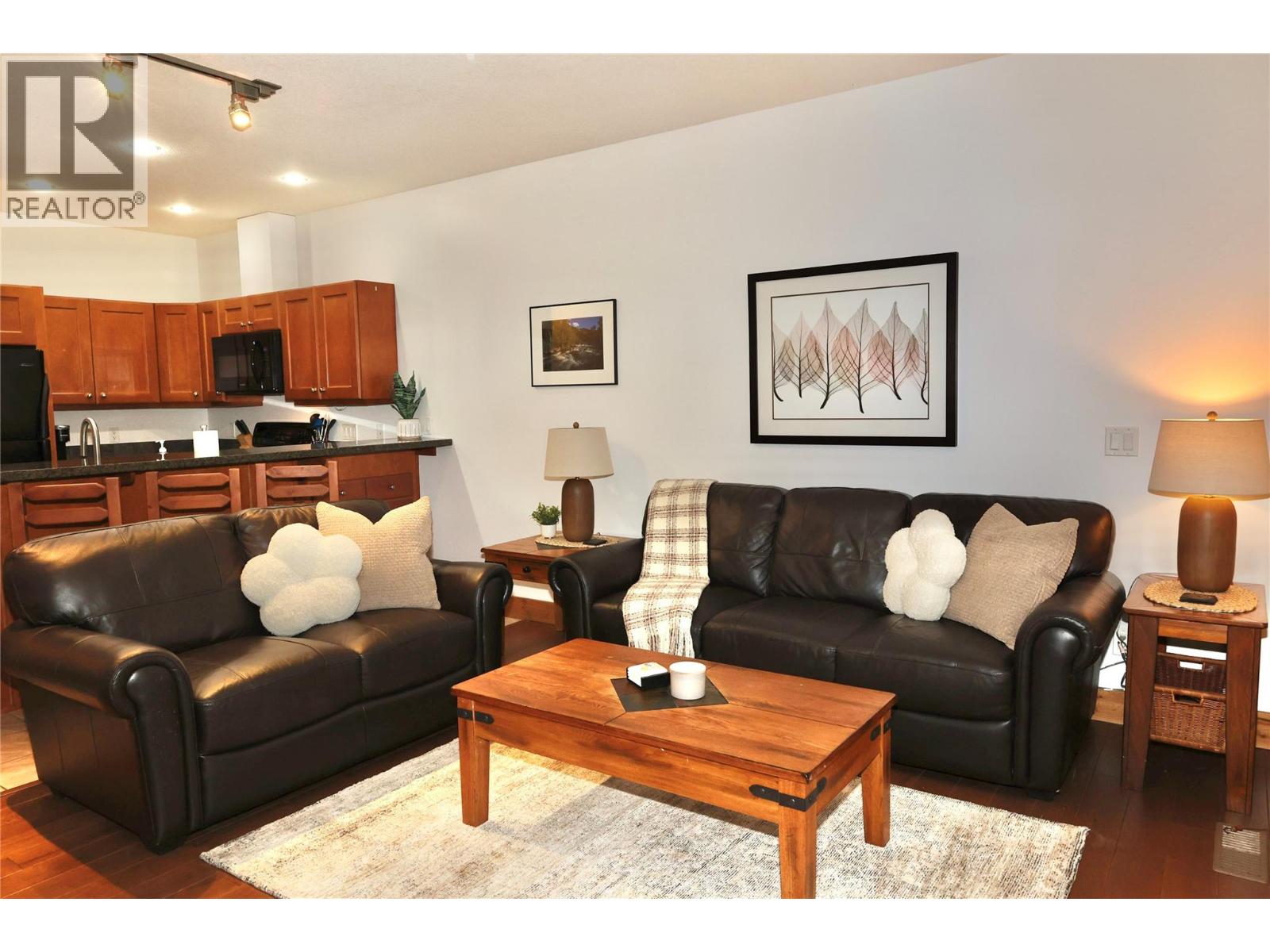 Picture for Unit #205, 5401 Lakeshore  Drive