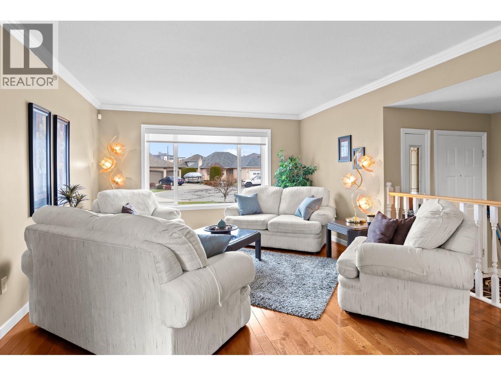 Picture for 833 Springwood  Court