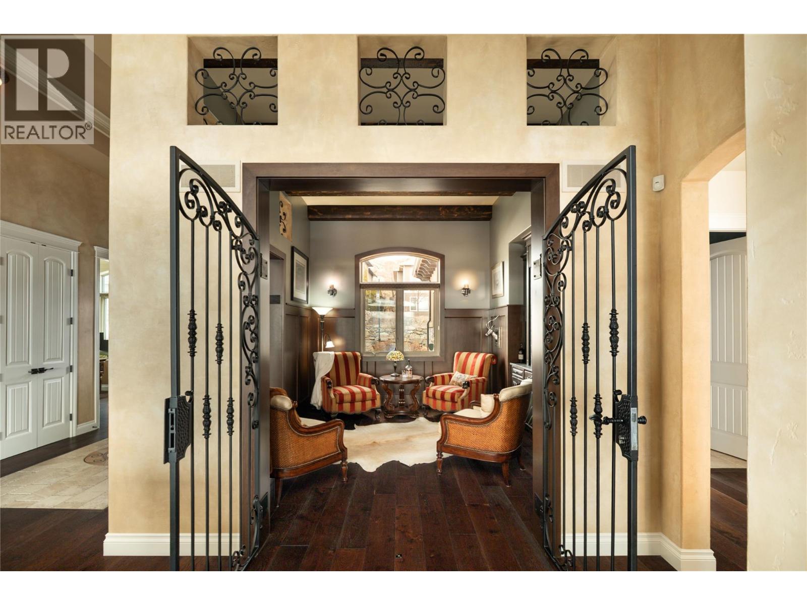 Picture for 954 Hewetson  Avenue