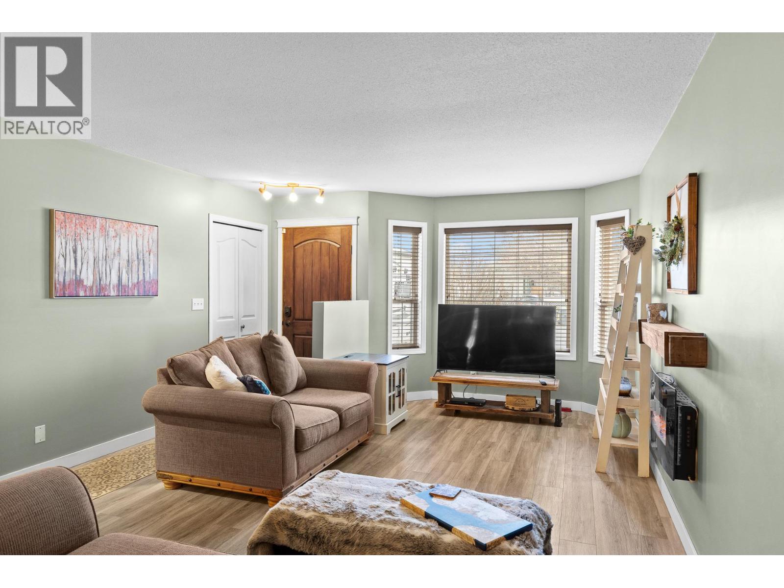 Picture for 190 Ritchie  Court