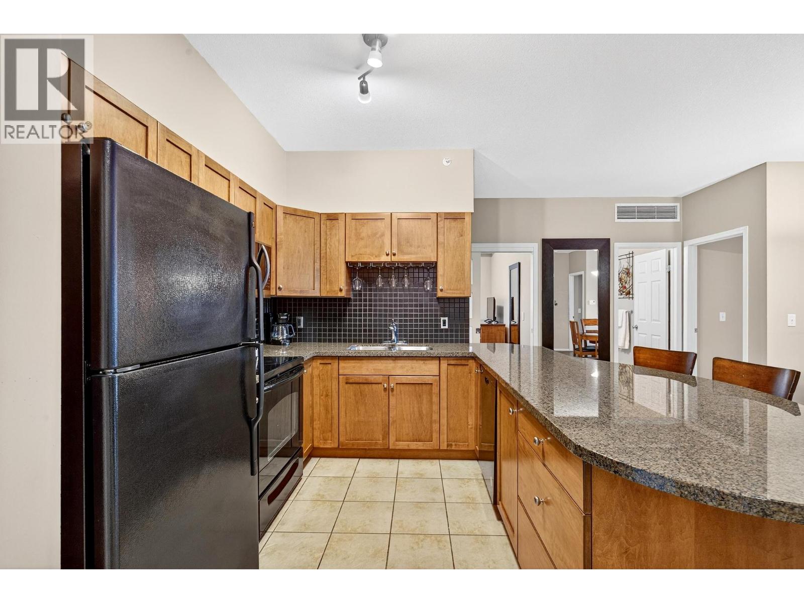 Picture for Unit #1402, 1875 Country Club  Drive