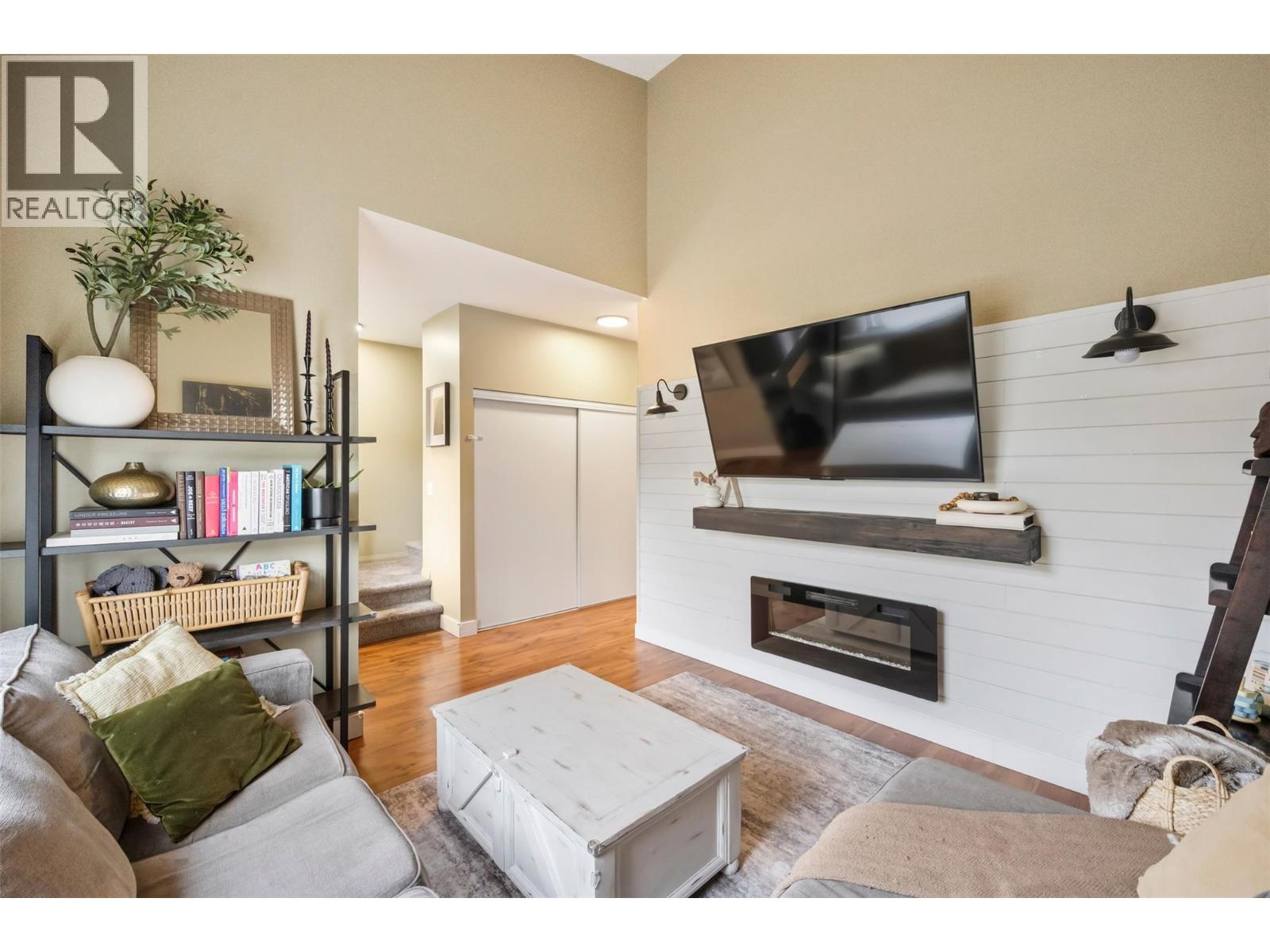 Picture for Unit #127, 48 GALT  Avenue