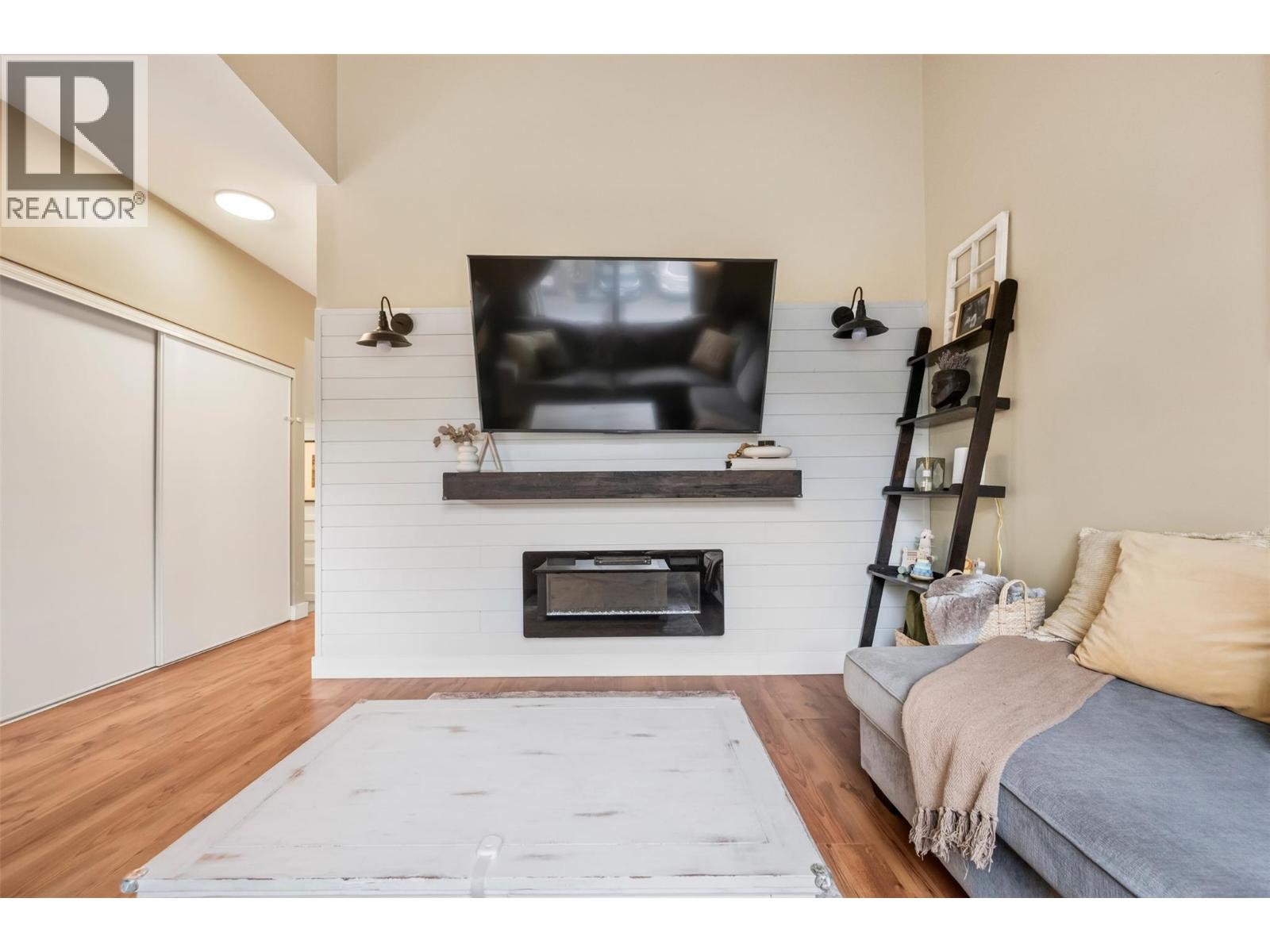 Picture for Unit #127, 48 GALT  Avenue