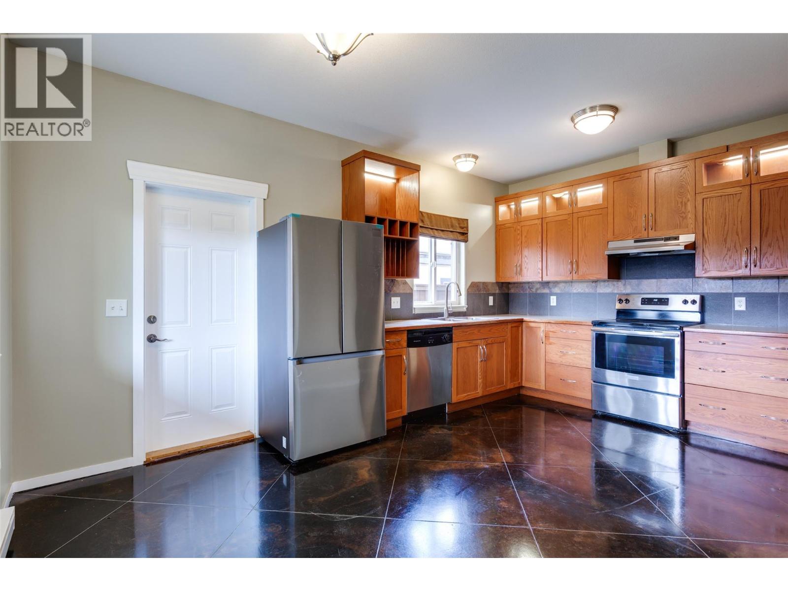 Picture for 860 Glenwood  Avenue