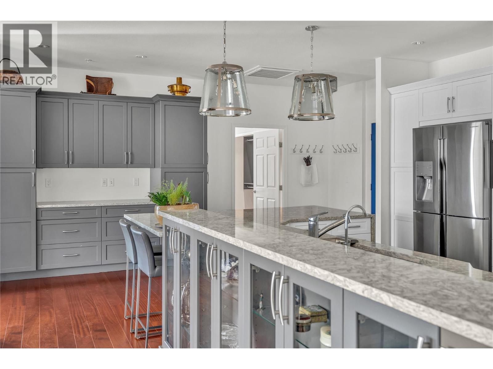 Picture for Unit #1103, 3388 Skaha Lake  Road