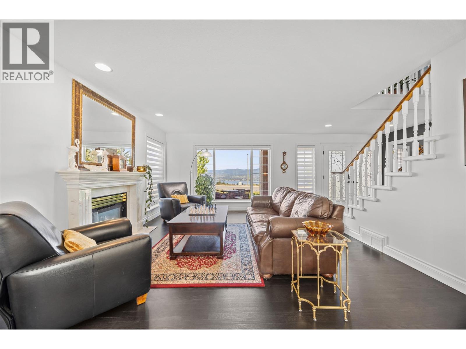 Picture for 3016 Lakeview Cove  Road