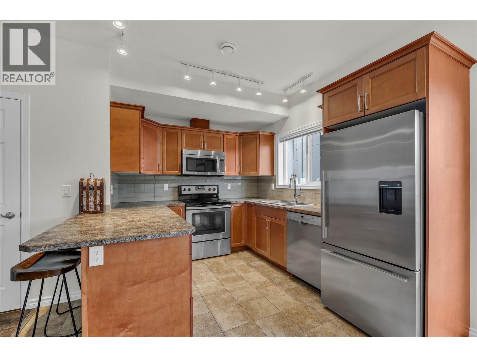 Picture for Unit #106, 3363 Wilson  Street