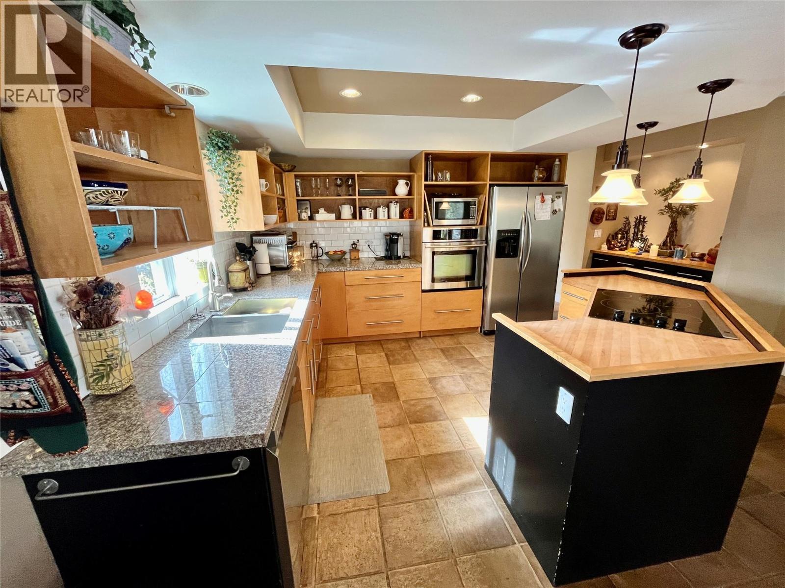 Picture for 421 Oak  Avenue