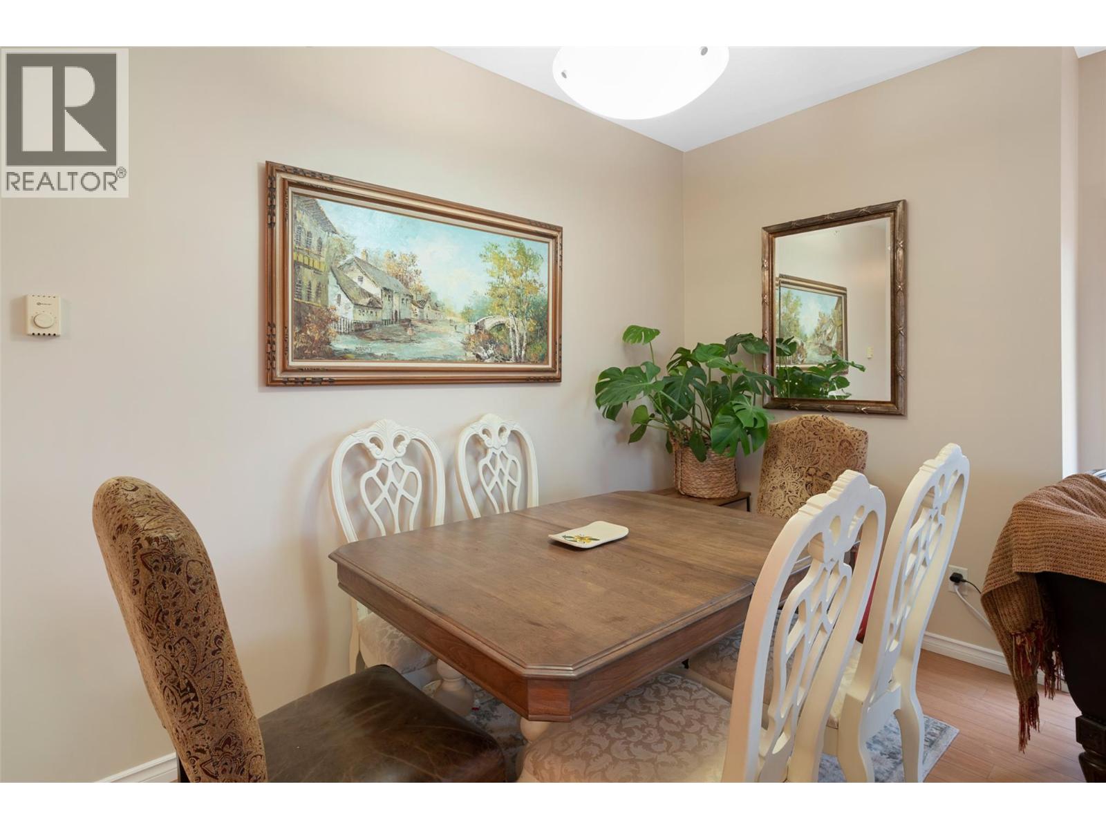 Picture for Unit #401, 1125 Bernard  Avenue