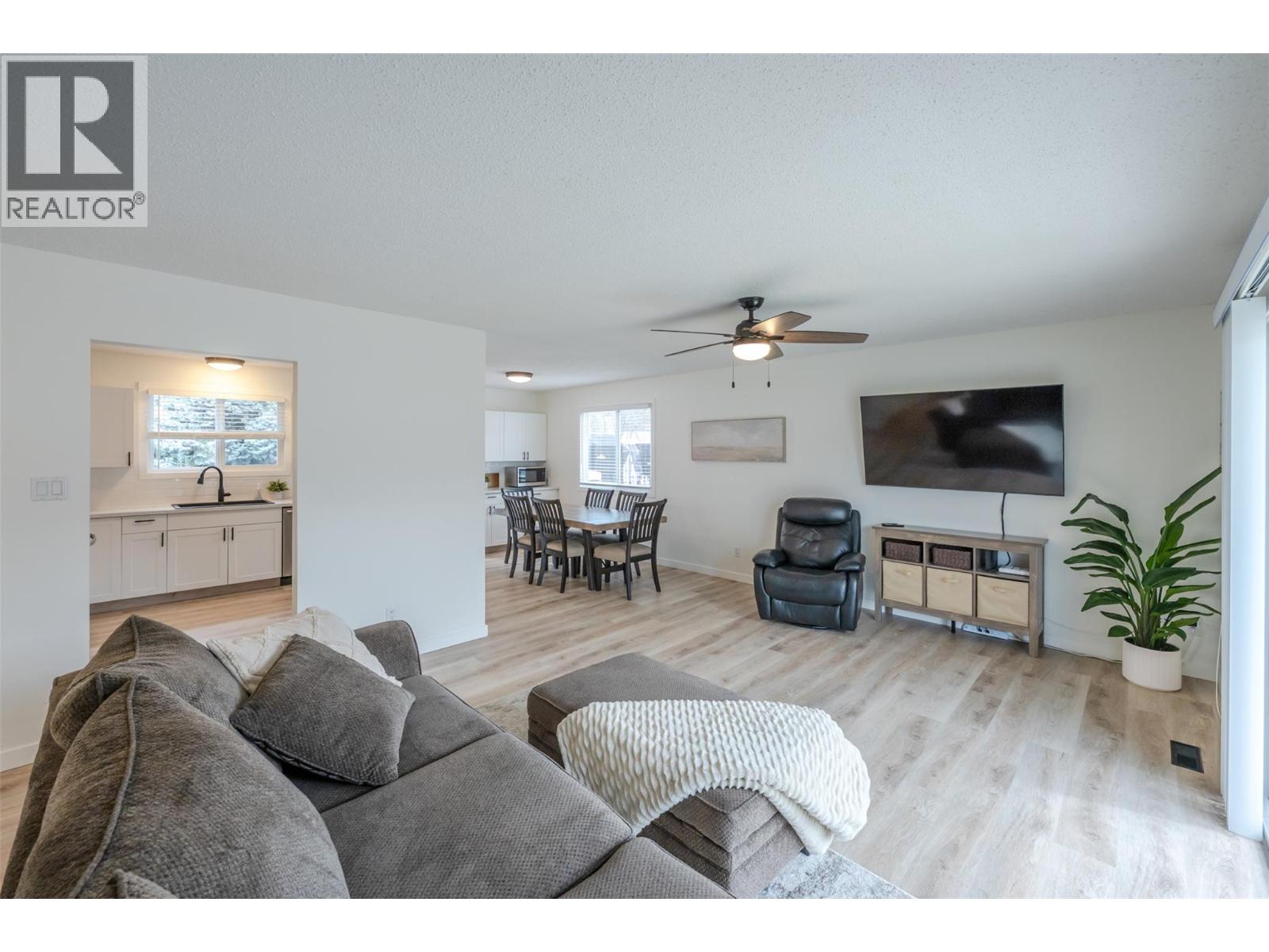 Picture for 1584 BEATTY  Street