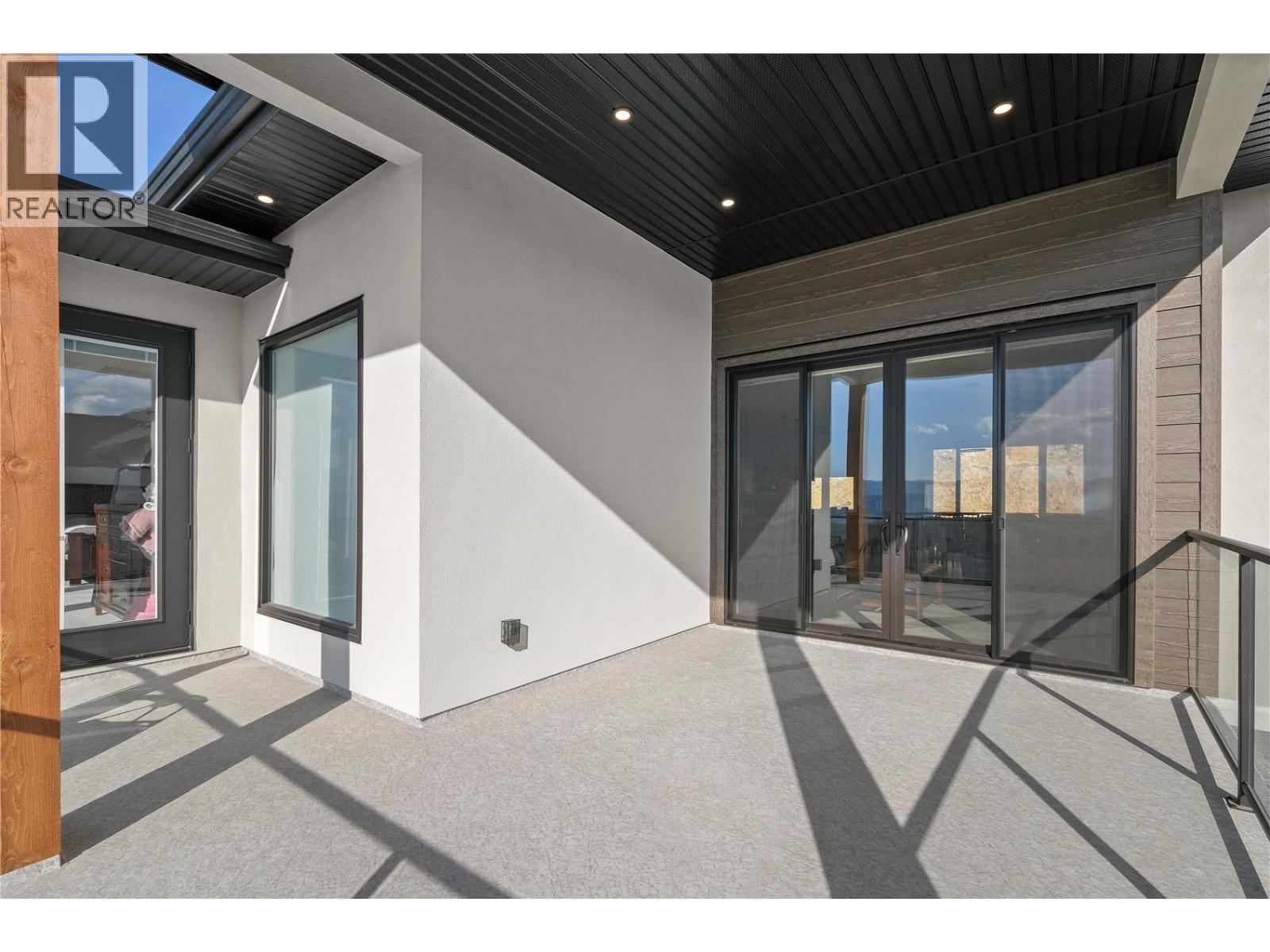 Picture for 695 Deans  Drive