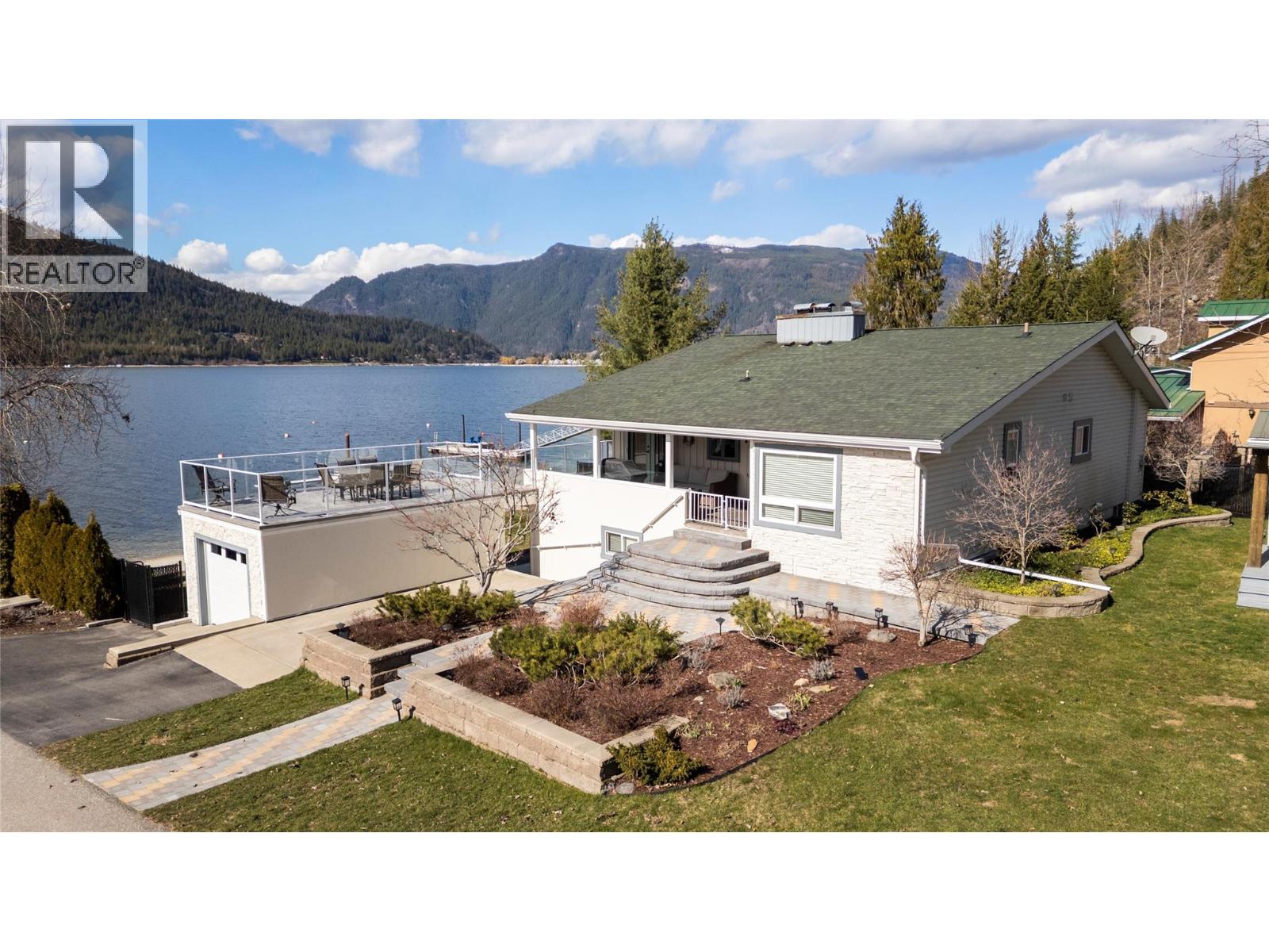 Picture for 82 Montcalm  Crescent