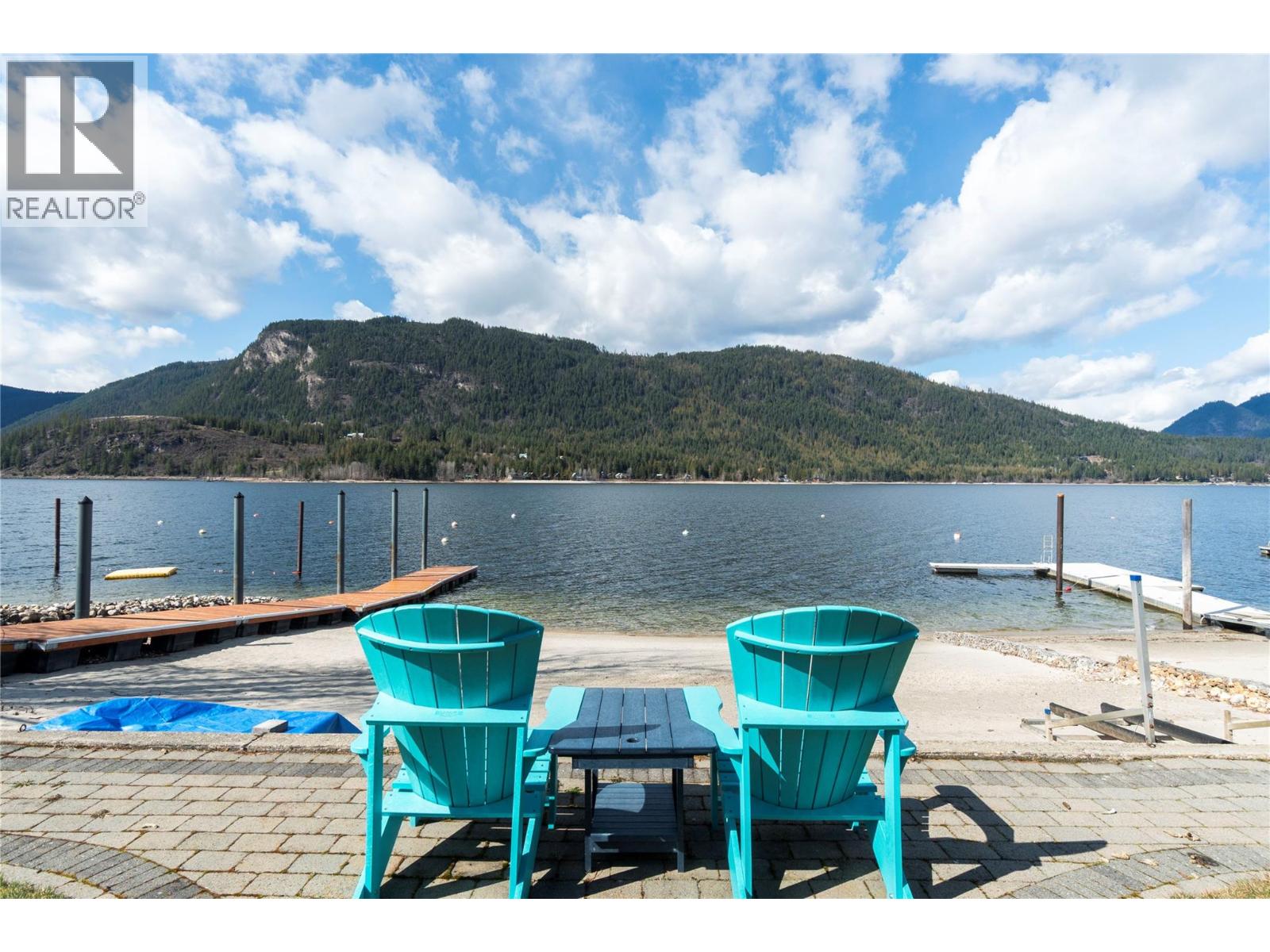 Picture for 82 Montcalm  Crescent