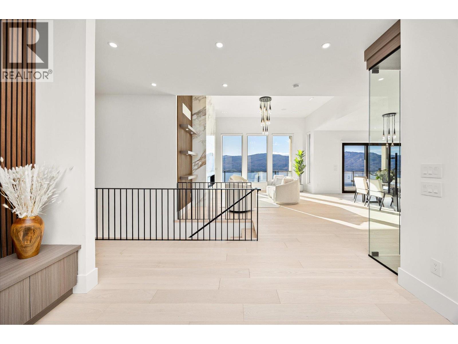 Picture for 1343 Vineyard  Drive