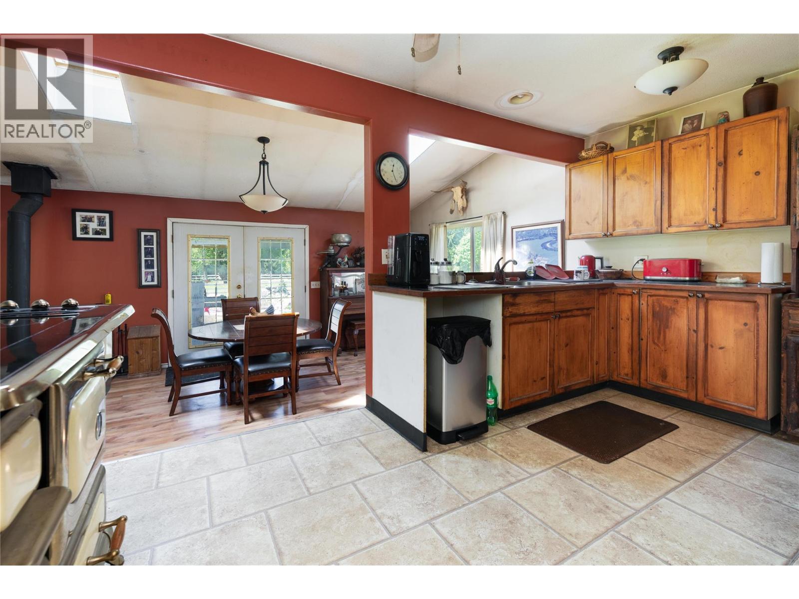 Picture for 2169 Solsqua  Road