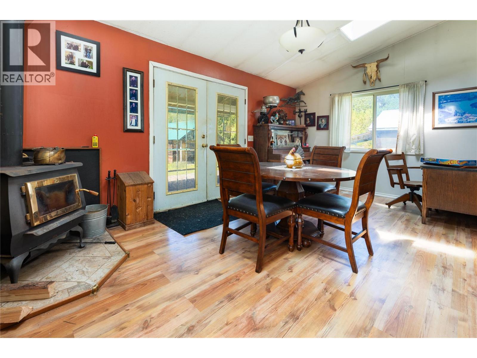 Picture for 2169 Solsqua  Road