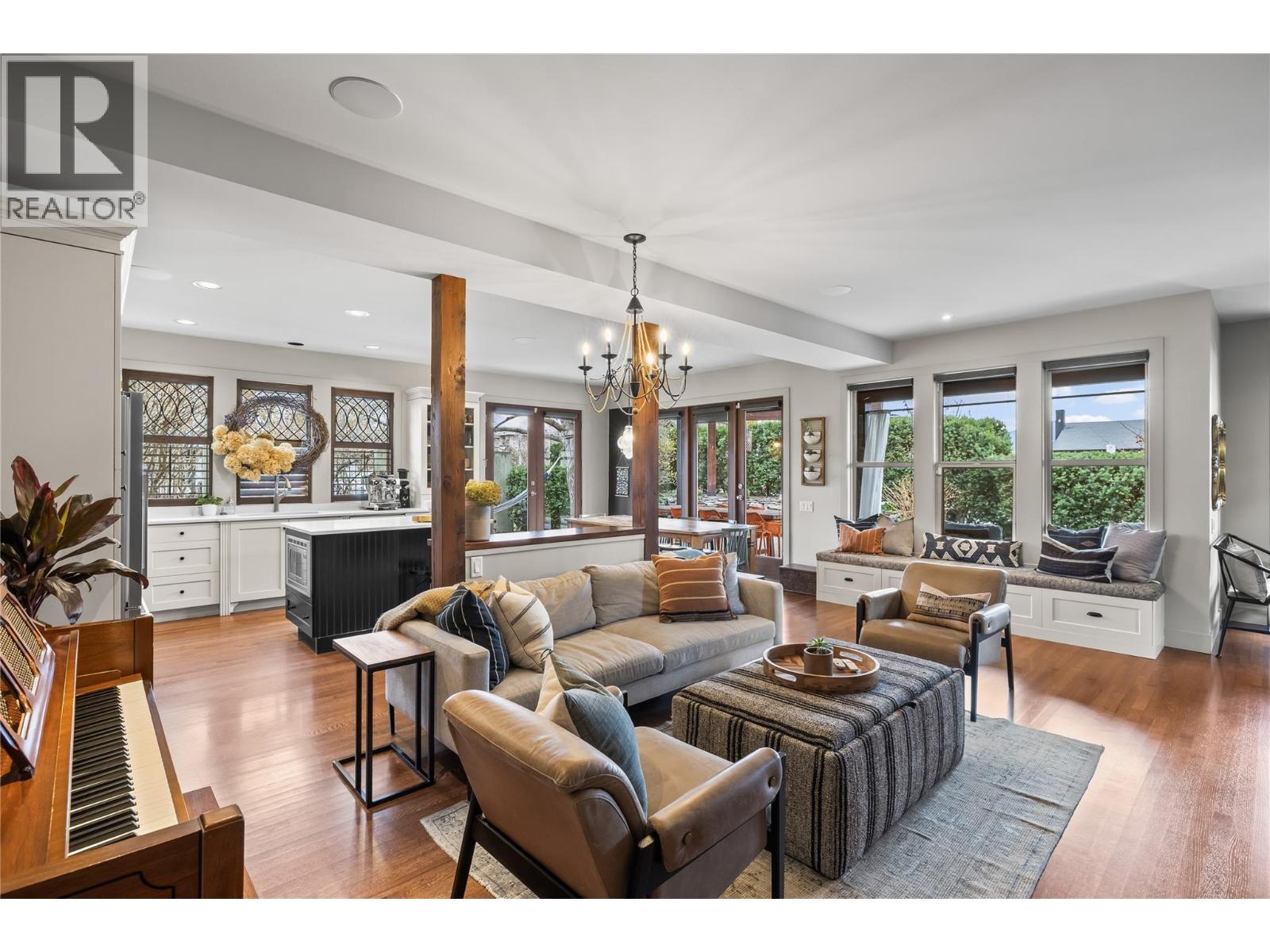 Picture for 2683 Bath  Street