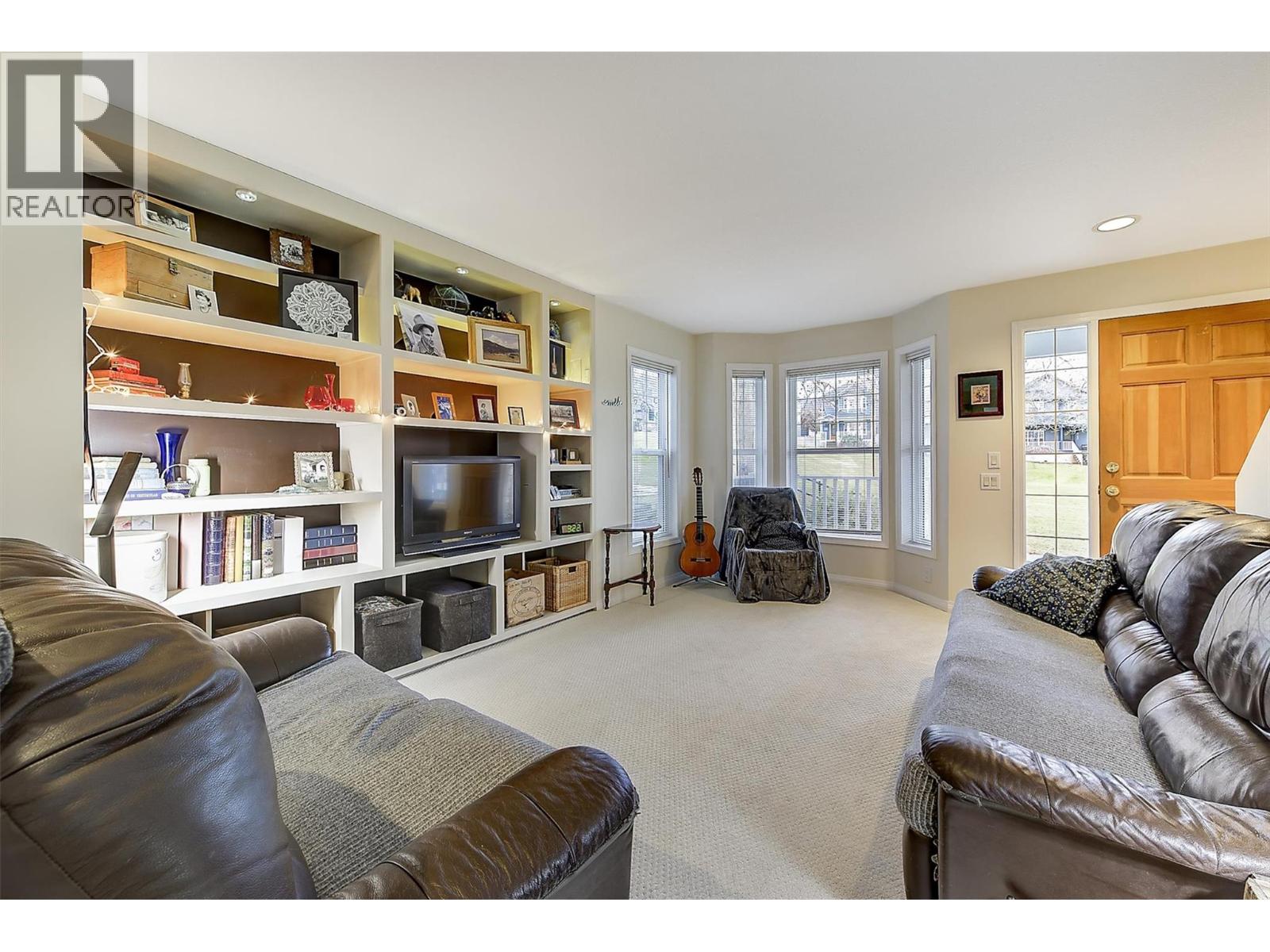Picture for 5280 Allenby  Lane