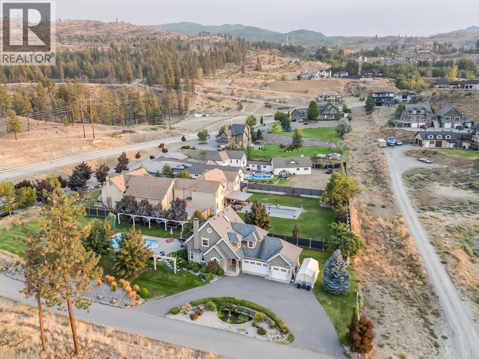 Picture for 5308 Upper Mission  Drive https://www.cirrealty.ca/reb/bc/9/10362819_68.jpg