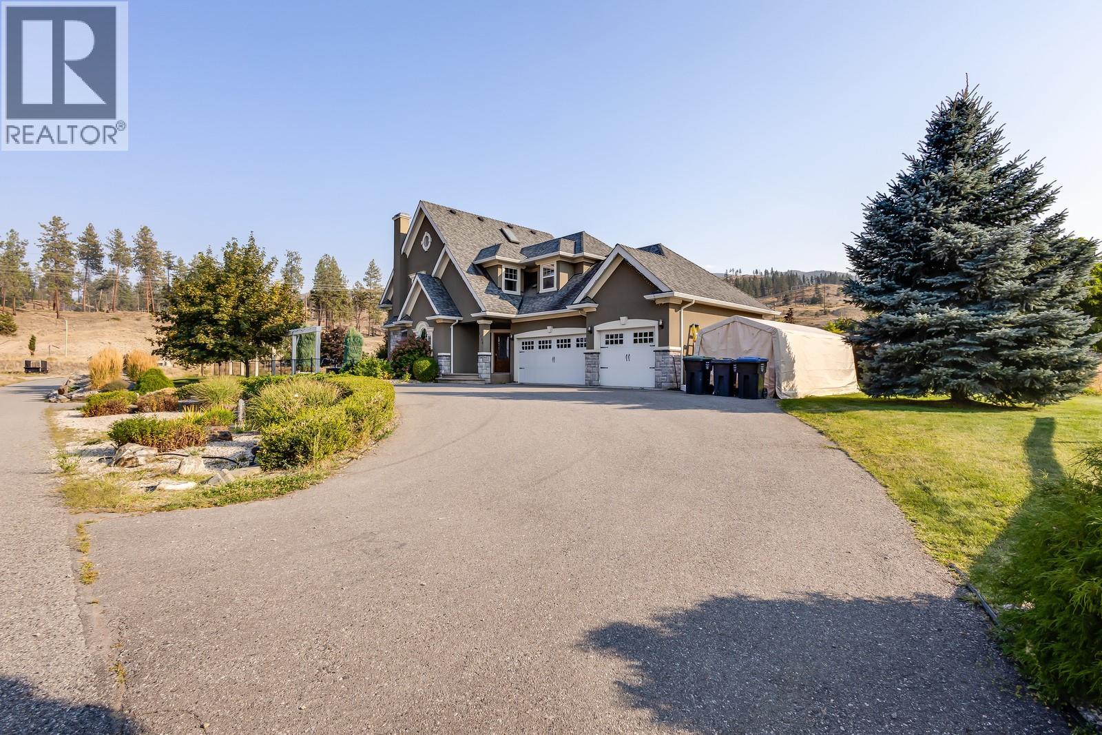 Picture for 5308 Upper Mission  Drive https://www.cirrealty.ca/reb/bc/9/10362819_76.jpg