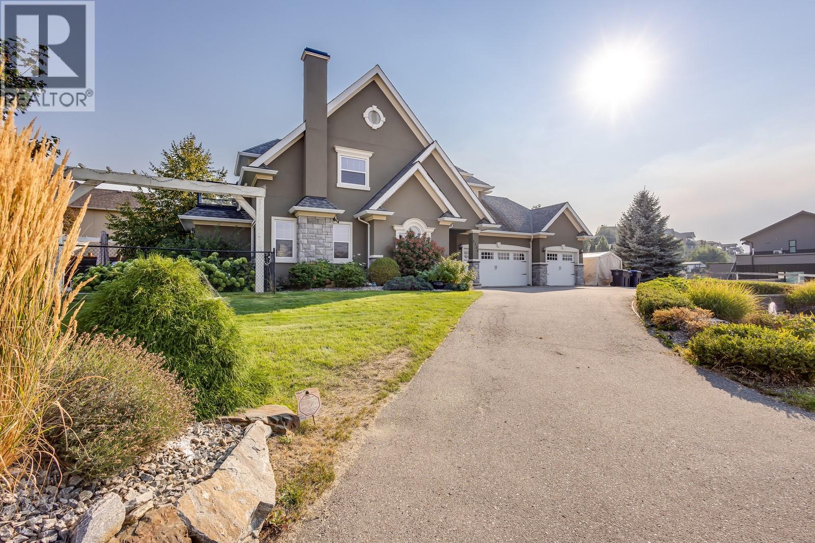 Picture for 5308 Upper Mission  Drive https://www.cirrealty.ca/reb/bc/9/10362819_79.jpg