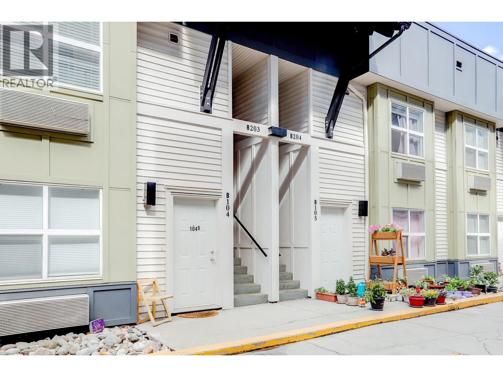 Picture for Unit #B-203, 1477 Glenmore  RoadN