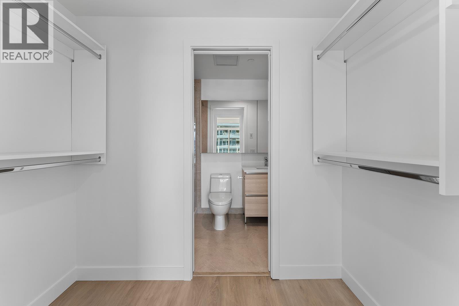 Picture for Unit #2007, 1626 Water  Street https://www.cirrealty.ca/reb/bc/9/10363569_10.jpg